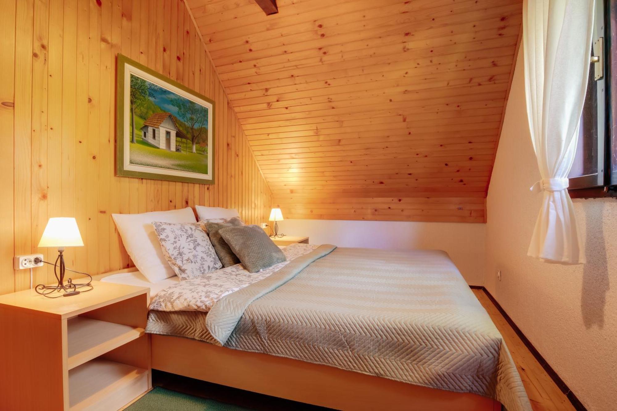 Guesthouse Pod Rastockim Krovom Slunj Dış mekan fotoğraf